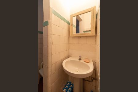 Casa à venda com 150m², 3 quartos e 2 vagasBanheiro 2