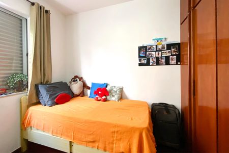 Apartamento à venda com 144m², 3 quartos e 2 vagasQuarto 3