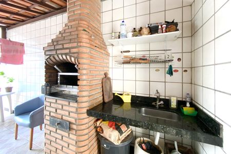 Apartamento à venda com 144m², 3 quartos e 2 vagasChurrasqueira