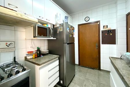 Apartamento à venda com 144m², 3 quartos e 2 vagasCozinha