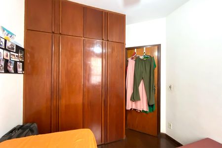 Apartamento à venda com 144m², 3 quartos e 2 vagasQuarto 3