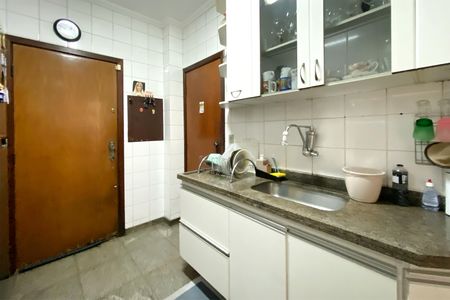 Apartamento à venda com 144m², 3 quartos e 2 vagasCozinha