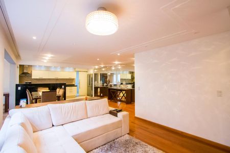 Sala de apartamento para alugar com 2 quartos, 124m² em Jardim, Santo André