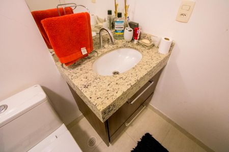 Apartamento para alugar com 124m², 2 quartos e 2 vagasBanheiro social