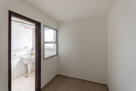 Apartamento para alugar com 137m², 3 quartos e 1 vagaQuarto de Serviço