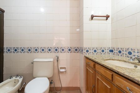 Apartamento para alugar com 137m², 3 quartos e 1 vagaBanheiro Suíte 1