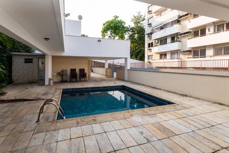 Apartamento para alugar com 137m², 3 quartos e 1 vagaÁrea comum