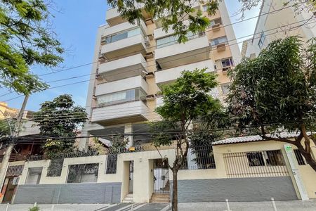 Apartamento para alugar com 137m², 3 quartos e 1 vagaFachada