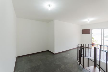 Apartamento para alugar com 137m², 3 quartos e 1 vagaCobertura