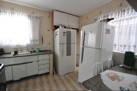 Casa à venda com 297m², 6 quartos e 4 vagasCozinha