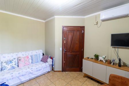 Sala de casa para alugar com 3 quartos, 152m² em Vila Nova, Porto Alegre