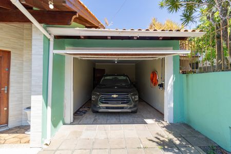 Casa à venda com 152m², 3 quartos e 2 vagas Casa à venda com 152m², 3 quartos e 2 vagasGaragem