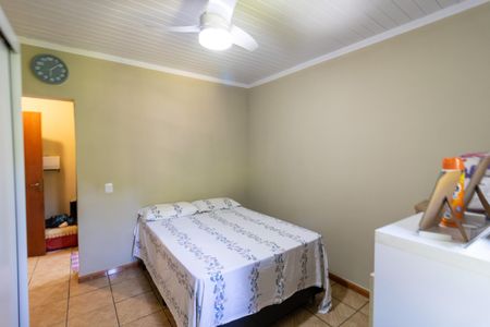 Casa à venda com 152m², 3 quartos e 2 vagas Casa à venda com 152m², 3 quartos e 2 vagasSuíte