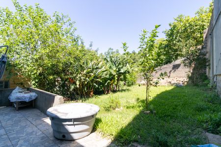 Casa à venda com 152m², 3 quartos e 2 vagas Casa à venda com 152m², 3 quartos e 2 vagasQuintal