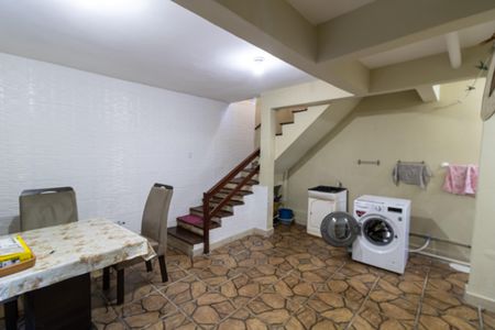 Casa à venda com 152m², 3 quartos e 2 vagas Casa à venda com 152m², 3 quartos e 2 vagasÁrea de Serviço