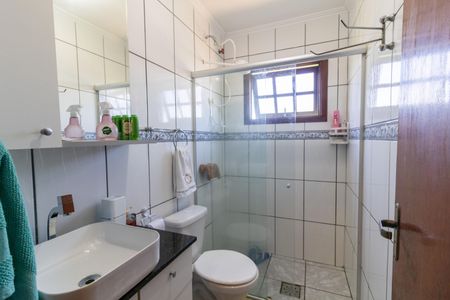 Casa à venda com 152m², 3 quartos e 2 vagas Casa à venda com 152m², 3 quartos e 2 vagasBanheiro da Suíte