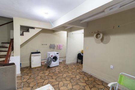 Casa à venda com 152m², 3 quartos e 2 vagas Casa à venda com 152m², 3 quartos e 2 vagasÁrea de Serviço