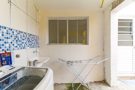 Casa para alugar com 20m², 1 quarto e sem vagaÁrea de Serviço