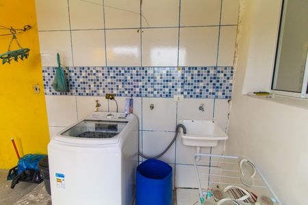 Casa para alugar com 20m², 1 quarto e sem vagaÁrea de Serviço