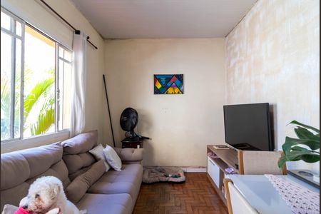 Casa de condomínio à venda com 72m², 2 quartos e sem vagaSala