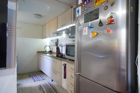 Cozinha  de apartamento à venda com 2 quartos, 97m² em Parque Santa Fé, Porto Alegre