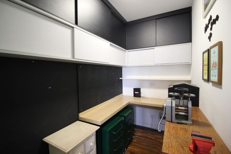 Apartamento para alugar com 108m², 2 quartos e 2 vagasQuarto de Serviço