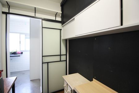 Apartamento para alugar com 108m², 2 quartos e 2 vagasQuarto de Serviço