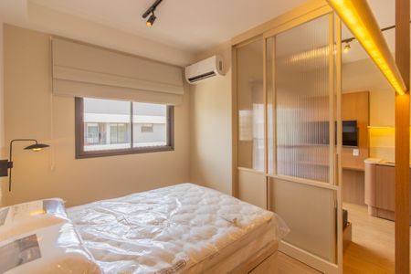 Suíte de apartamento para alugar com 1 quarto, 24m² em Pinheiros, São Paulo