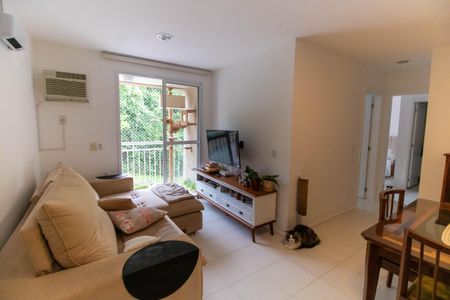 Sala de apartamento à venda com 2 quartos, 60m² em Maceio, Niterói