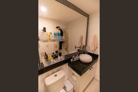 Apartamento à venda com 60m², 2 quartos e 1 vagaBanheiro Social