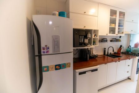 Apartamento à venda com 60m², 2 quartos e 1 vagaCozinha e Área de Serviço