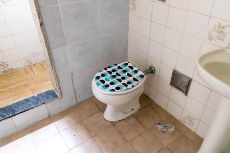 Casa para alugar com 100m², 3 quartos e 2 vagasBanheiro do Quarto 2