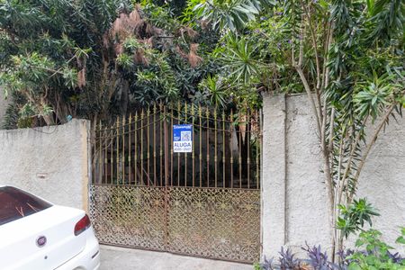 Casa para alugar com 100m², 3 quartos e 2 vagasPlaquinha