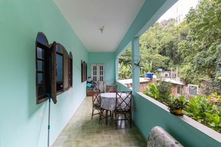 Casa para alugar com 100m², 3 quartos e 2 vagasVaranda