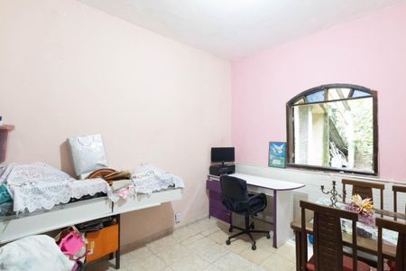 Casa para alugar com 100m², 3 quartos e 2 vagasQuarto 1