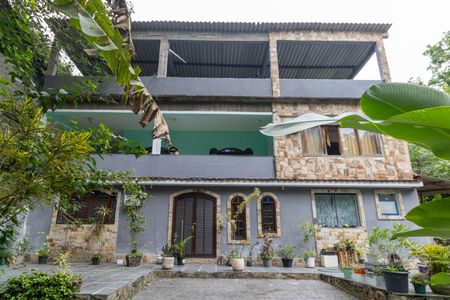 Casa para alugar com 100m², 3 quartos e 2 vagasFachada da casa