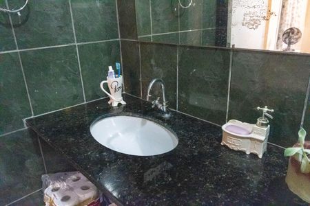 Casa para alugar com 100m², 3 quartos e 2 vagasBanheiro do Quarto 3