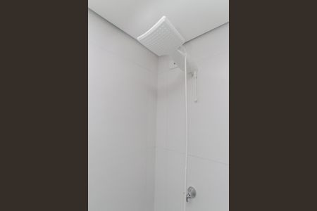 Banheiro de apartamento à venda com 1 quarto, 24m² em Vila Mazzei, São Paulo