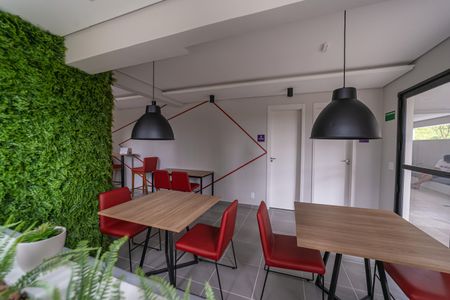 Apartamento para alugar com 42m², 2 quartos e sem vagaÁrea comum - Salão de festas