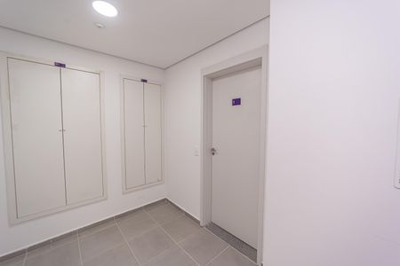 Apartamento para alugar com 42m², 2 quartos e sem vagaÁrea comum