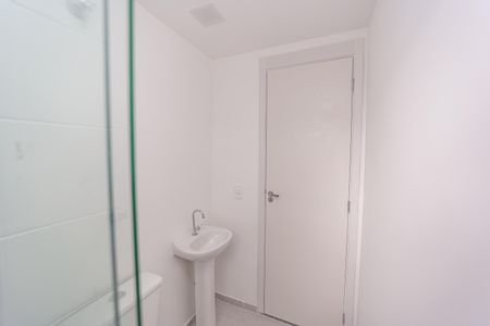 Apartamento para alugar com 42m², 2 quartos e sem vagaBanheiro