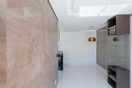 Sala de apartamento à venda com 2 quartos, 49m² em Cabral, Contagem