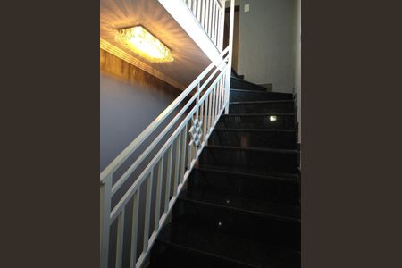 Casa à venda com 173m², 2 quartos e 3 vagas Casa à venda com 173m², 2 quartos e 3 vagasFoto 22