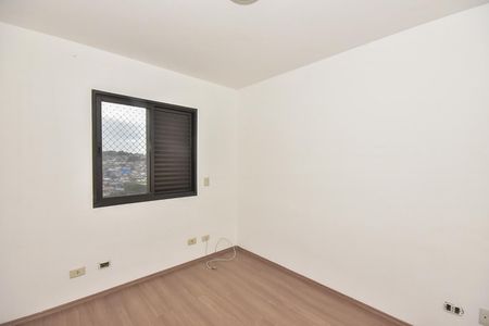 Apartamento para alugar com 72m², 2 quartos e 1 vagaQuarto 1