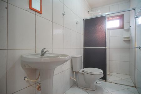 Casa para alugar com 100m², 2 quartos e 2 vagasBanheiro