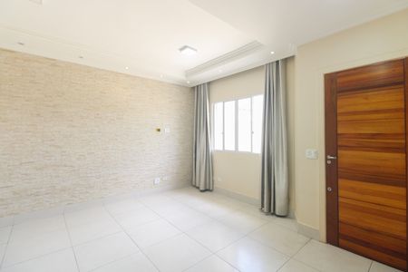 Sala  de casa de condomínio à venda com 3 quartos, 110m² em Vila Esperança, São Paulo