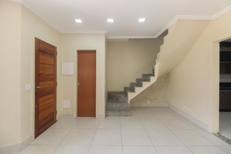 Sala  de casa de condomínio à venda com 3 quartos, 110m² em Vila Esperança, São Paulo