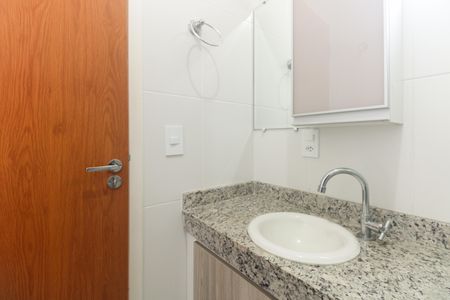 Casa de condomínio à venda com 110m², 3 quartos e 2 vagasBanheiro Suíte 