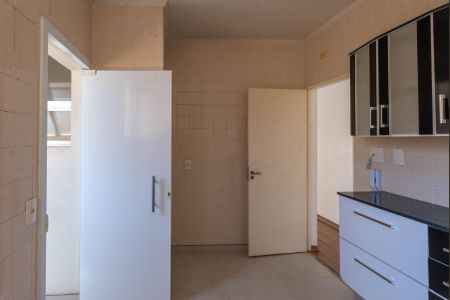Apartamento à venda com 80m², 3 quartos e 1 vagaCozinha