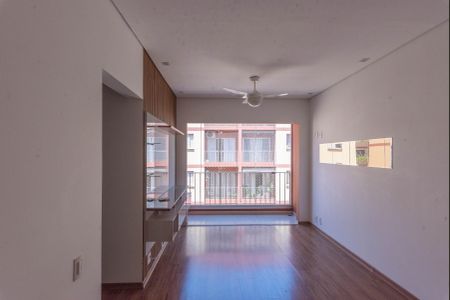 Apartamento à venda com 80m², 3 quartos e 1 vagaSala